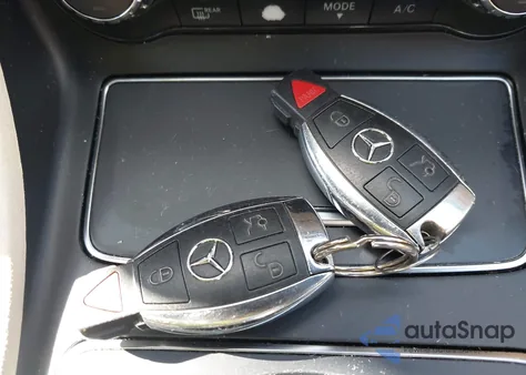 2017 Mercedes-Benz Cla 250 4Matic z USA, uszkodzony, nr VIN WDDSJ4GB2HN441699